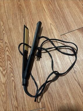Hair Straightener